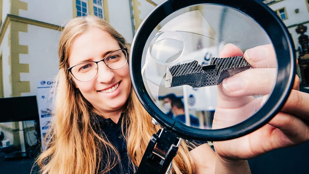 3D-Druck von Wissenschaftler*innen des Direct Manufacturing Research Center (DMRC) der Universität Paderborn